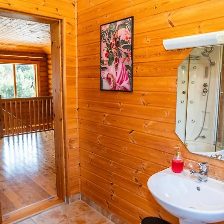 Saadumere Puhkemaja * Kabli