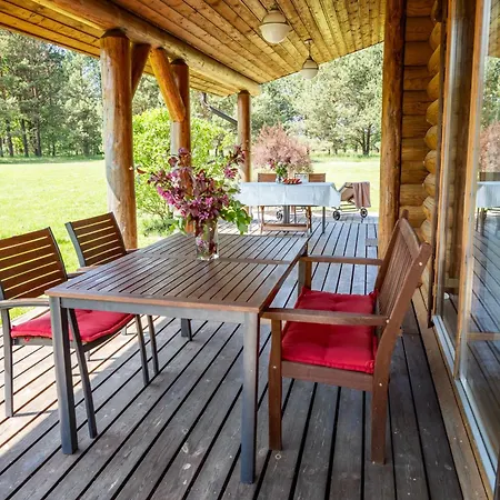 Puhkemaja Saadumere Puhkemaja *