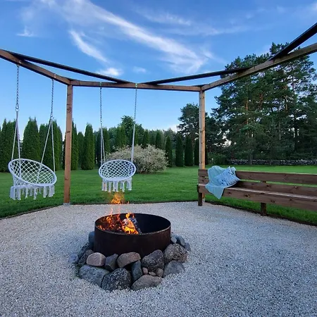 度假居 Saadumere Puhkemaja 卡布里